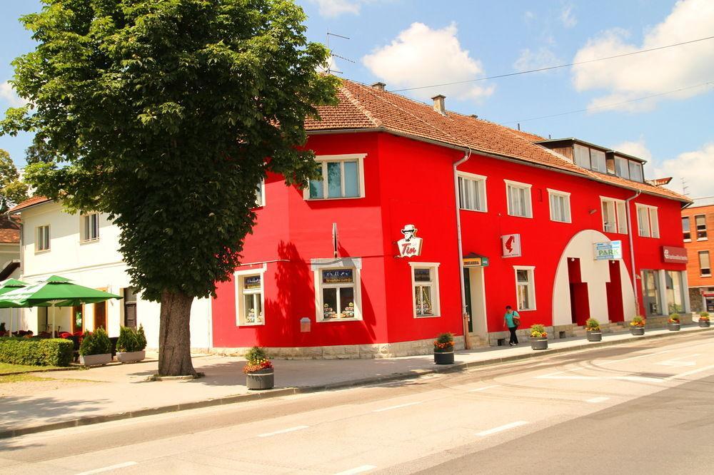 Pansion Park Bed & Breakfast Slunj Exterior photo